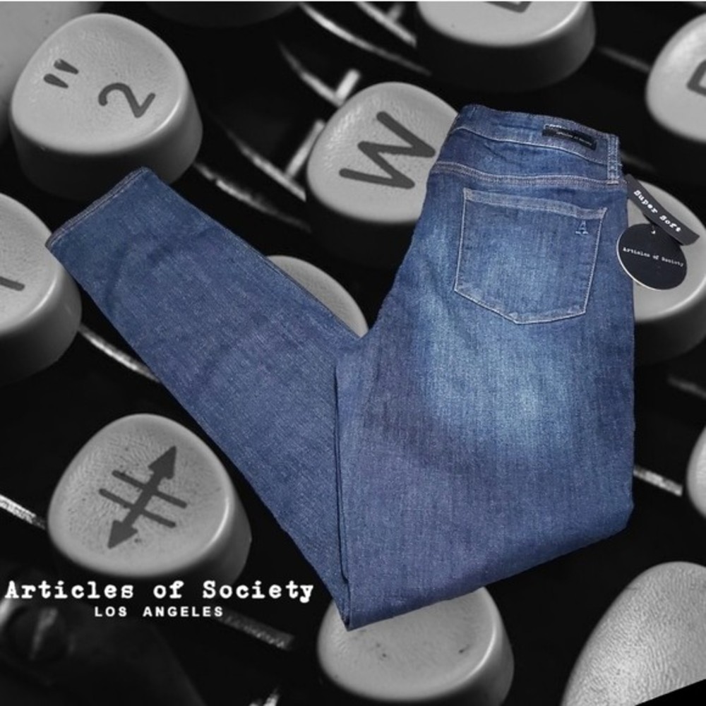 Articles of Society Stretch2U Nicole Jeans Mountain Wash 3 (US 30-32) NEW